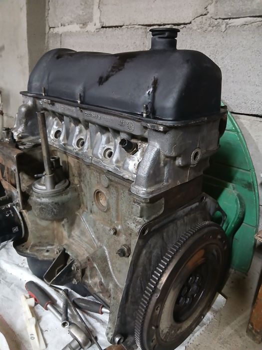 Продам двигатель жигули инжектор