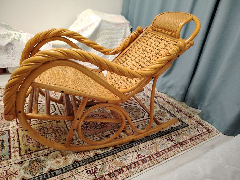 Кресло-качалка, дерево