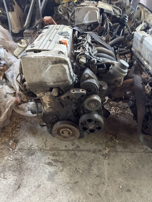 Honda Cr-V 2.0i 150кс