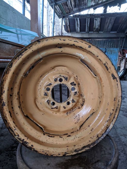 Продам штампованные автомобильные диски