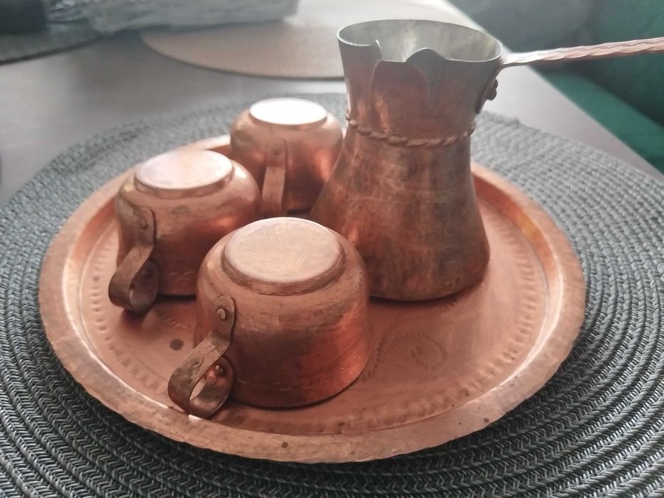 Меден бакърен сервиз за кафе