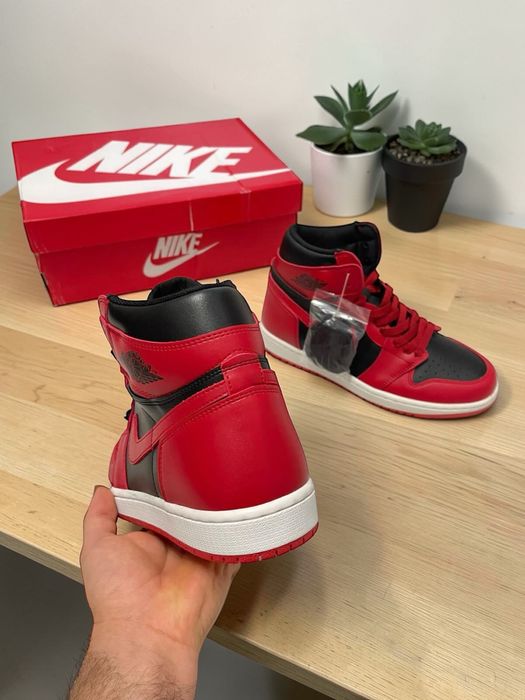 Jordan 1 varsity RED unisex colet cu VERIFICARE!