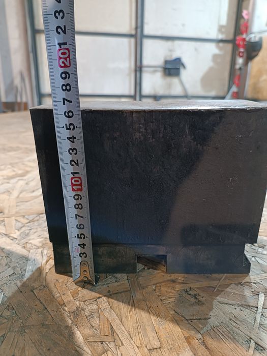 Кузнечные бойки на молот