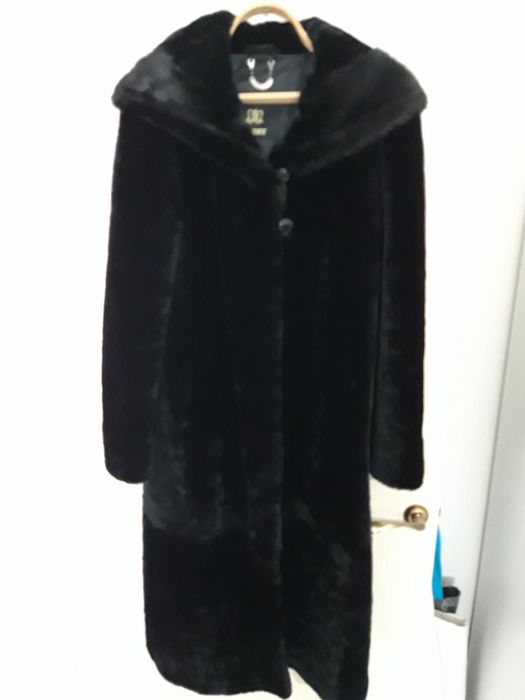 Продам шубу мутон