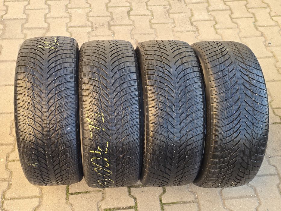 225 50 17 Nokian