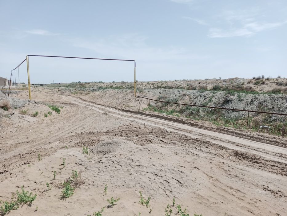 Joy oʻrin Uy qurish uchun 8 sotx. 4 sotxdan 2 ta yonma-yon joylashgan