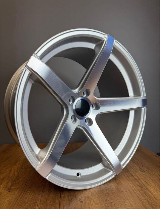 Джанти Vossen Galaxy за BMW 19" 5x120 E60 E61 E65 E63 E39