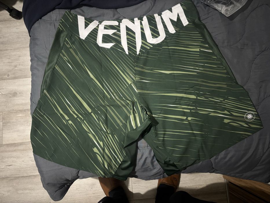 Шорти Venum S,L нови