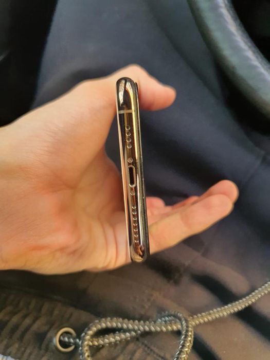 iPhone XsMax 64gb/ battery 82%