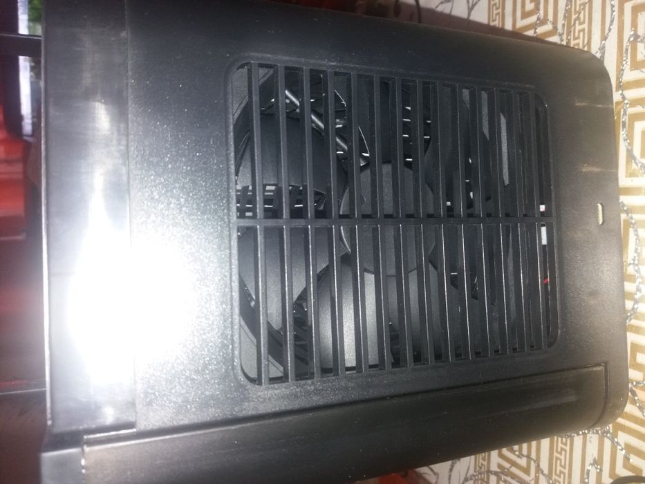 Уред за пречистване на въздух от микроби