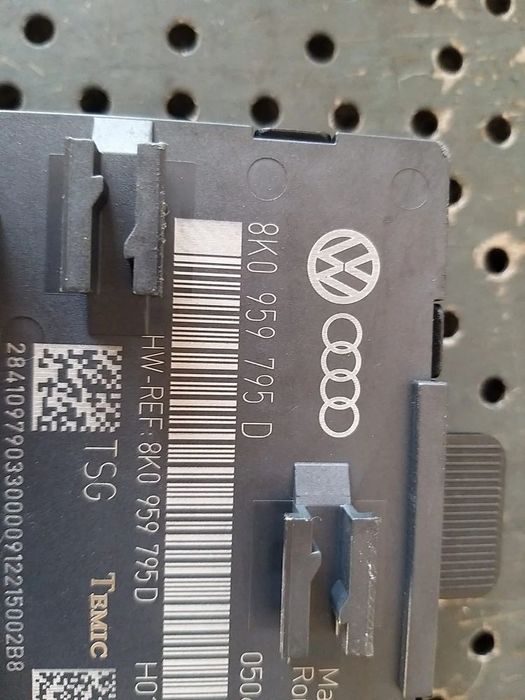 Modul calculator usa stanga spate audi q5 8r 8k0959795d