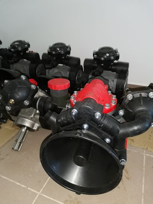 Distribuitor erbicidator