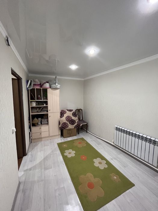 Продам дом район рынок  базар