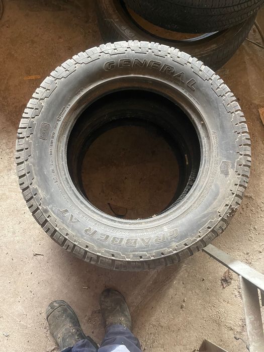 Cauciucuri de vară 225/70/17