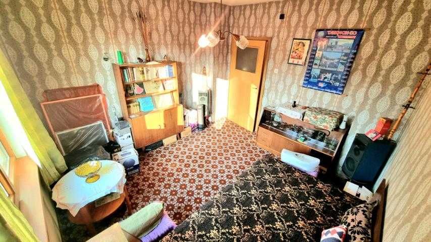 Продава се Тристаен апартамент в Русе, Център - 77 кв.м за 1194 €/кв.м - Снимка #4