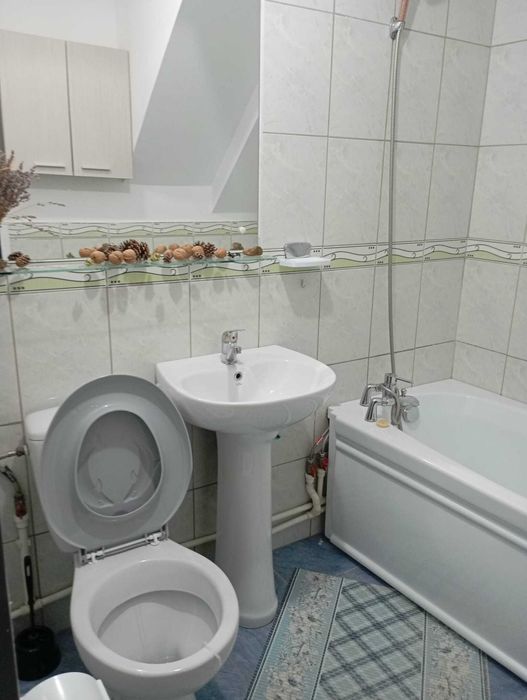 Persoana fizica, vand apartament 2 camere, Nicolina 1