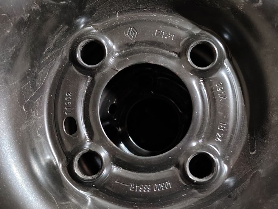 Roți Clio5/Logan3  4x100 6Jx15 ET31// 185/65R15 88H dot 4724