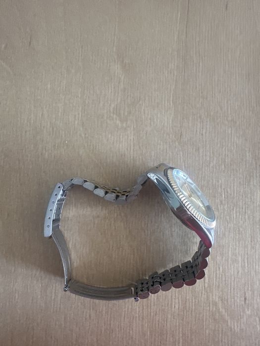 Часы женские Seconda