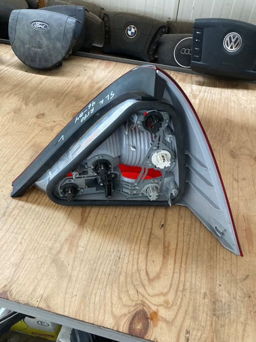 Ляв стоп за Mercedes SLK. R170 фейслифт. 00-04. В отлично състояние.