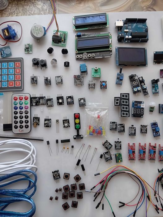 Arduino UNO комплект 80+ компонента