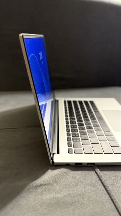 Ноутбук Huawei новый