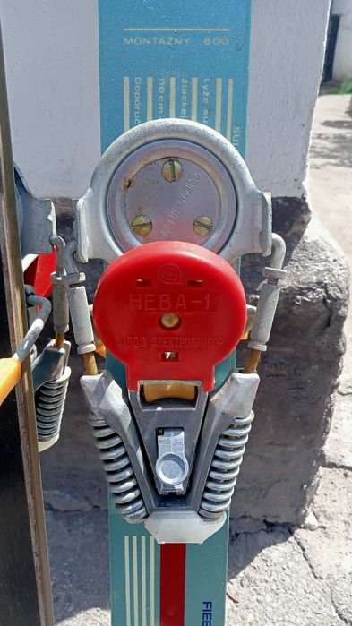 Горные лыжи Sulov