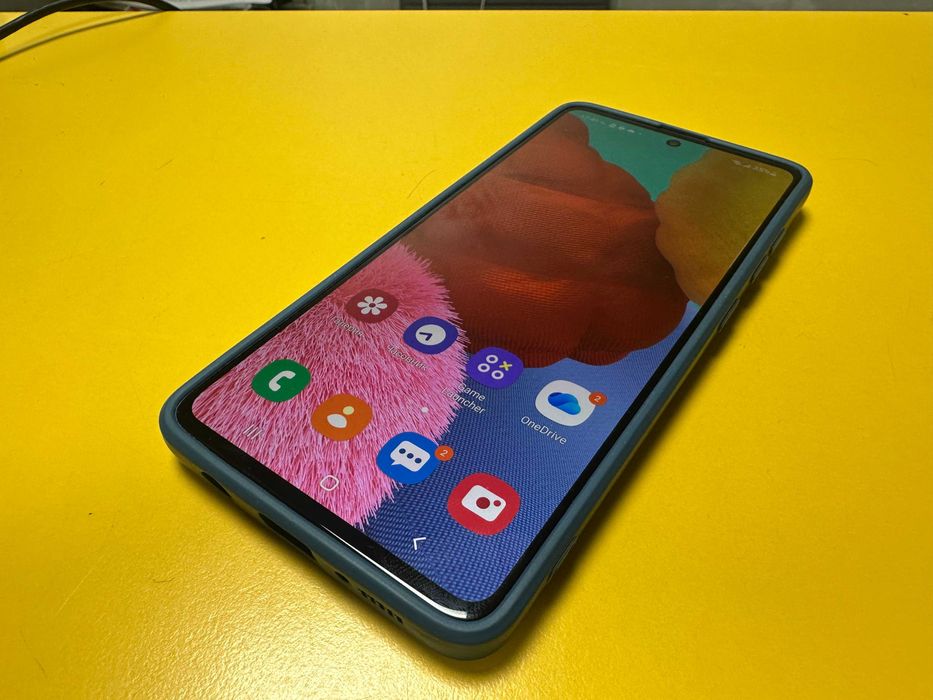 Смартфон Samsung Galaxy A51 128GB 4GB RAM Dual (A515F)
