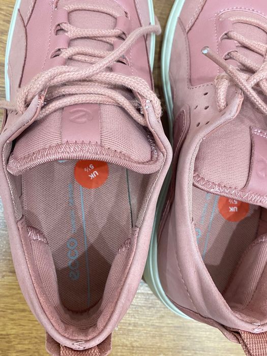 Ecco original  кроссовки