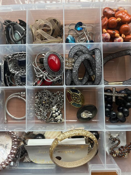 Кутия с бижута-комплект