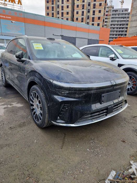 Zeekr 7x qoraga seriy 26 yil kuzov