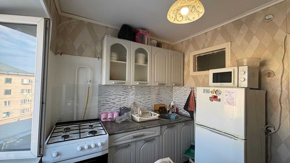 продам 2 комнатную квартиру