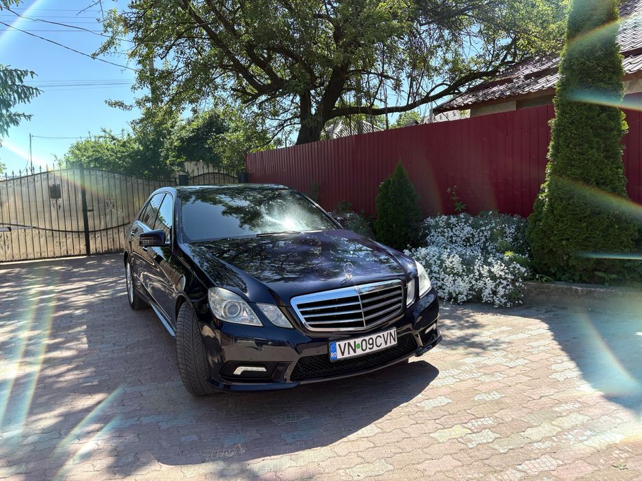 Vand Mercedes E350  4matic pachet AMGw