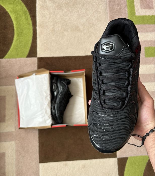 Мъжки обувки Nike Air Max Plus TN Triple Black 42,43,44,45
