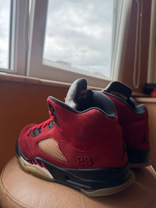 Air jordan 5 retro raging bull