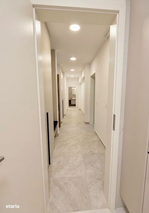 Închiriez apartament premium – zona Coresi, Brașov