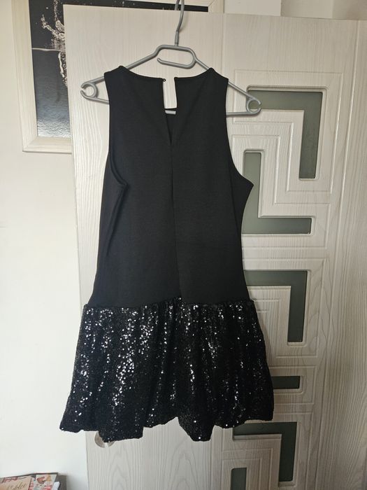 Рокля с пайети Mango L размер нова с етикет