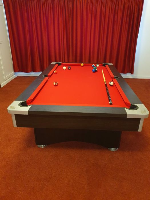 Biliard, masa de biliard Tornado Deluxe 7ft. si  8 ft. personalizate