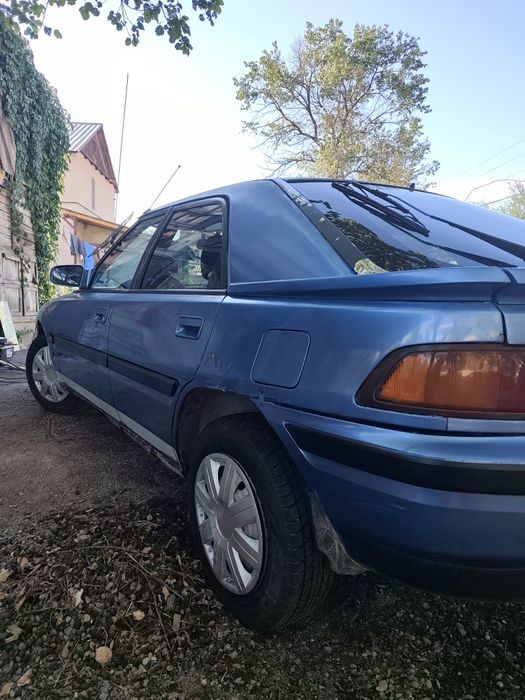 продам mazda 323f