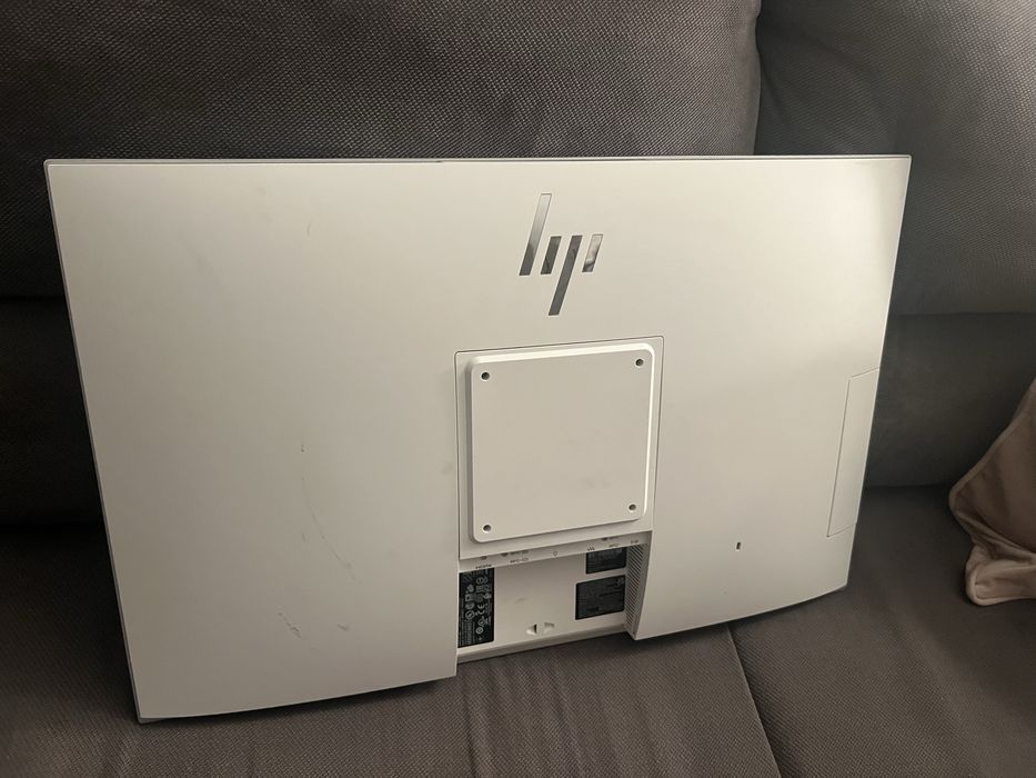HP EliteOne 800 G5 2in1 Tablet Mode