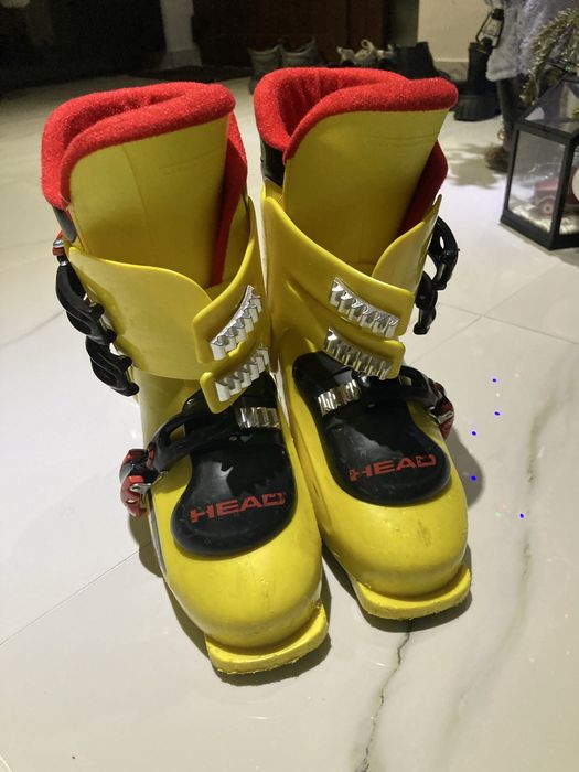 Clapari de ski copil marimea 36(282 mm) cu livrare