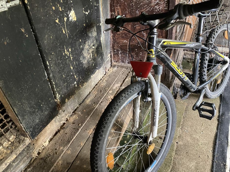 Bicicleta roti 24’’