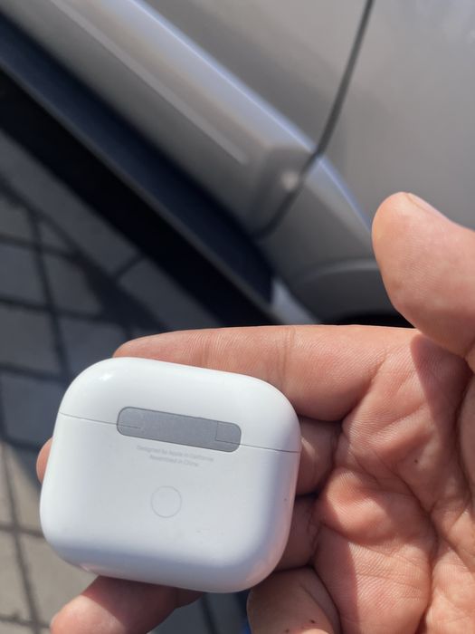 Эйрподс про первого поколения