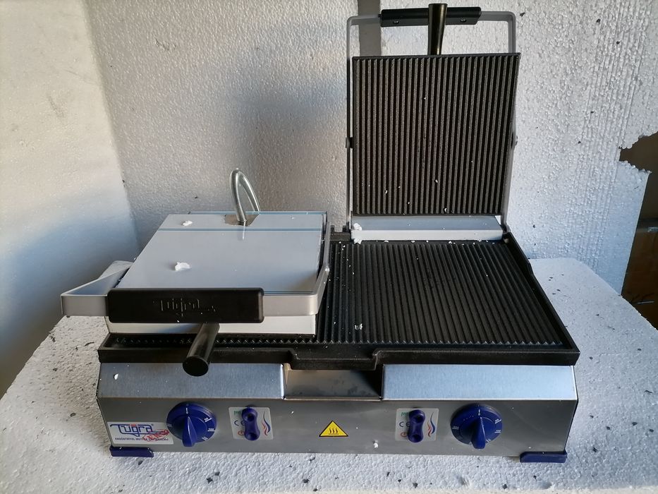 Дюнер машина   газ професионален - Фрит,Котлони,Дюнер обурудване