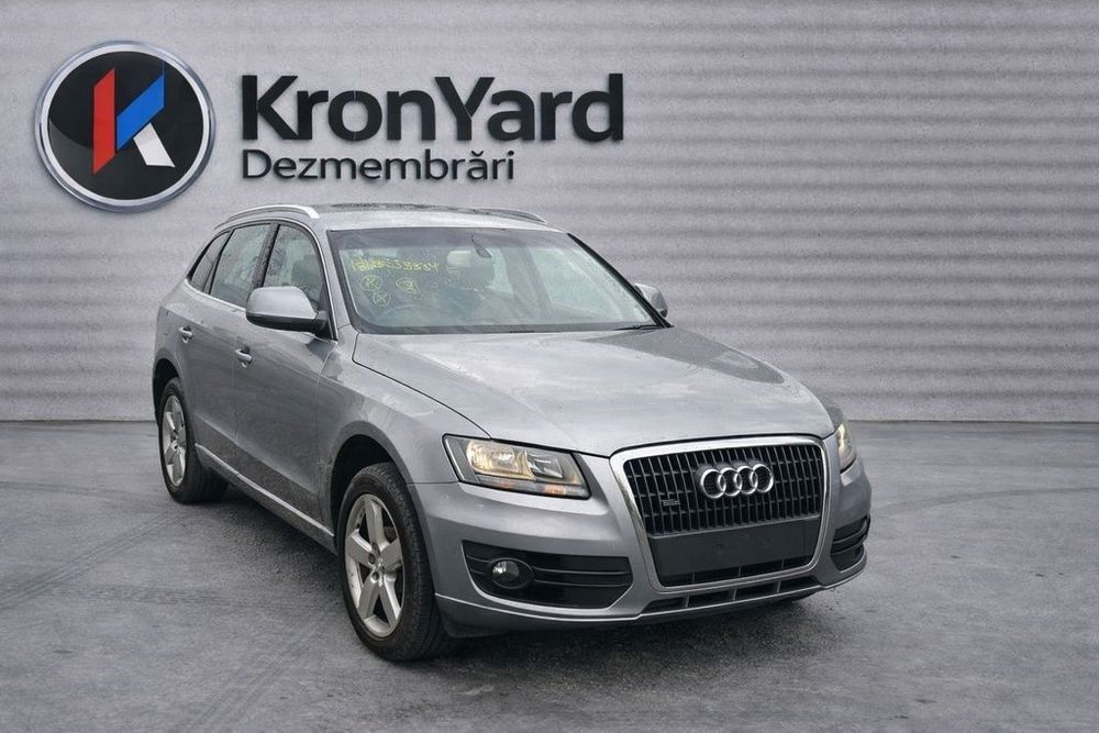 Far Dreapta AUDI Q5 2008 - 2015 SUV 4 Usi (1222) Fara xenon
