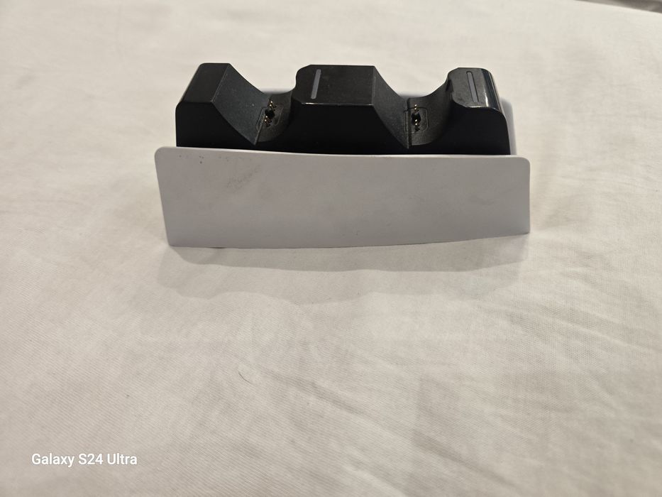 Зарядное устройство для джойстиком ПС5