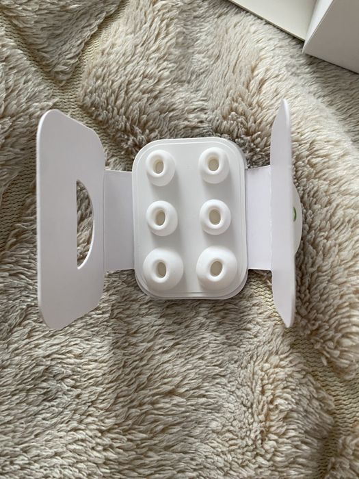 Продам AirPods Pro