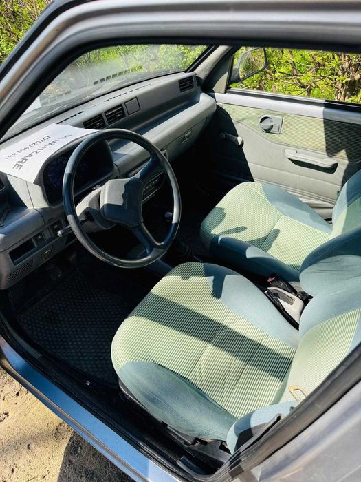 Vand autoturism Daewoo Tico,cumparat de nou,an de fabricatie 1998,in stare buna de functionare.