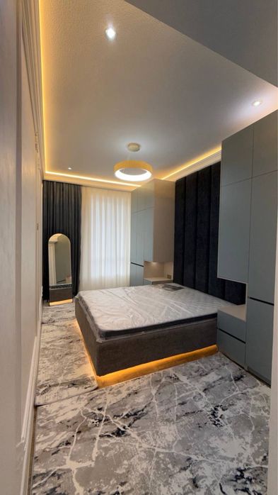 Продается 3 ком. Квартира площадью 90 кв.м. Адрес Ж/д Вокзал