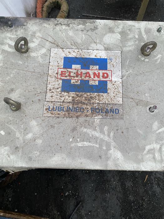 ELHAND Трансформатор 400-230V.
