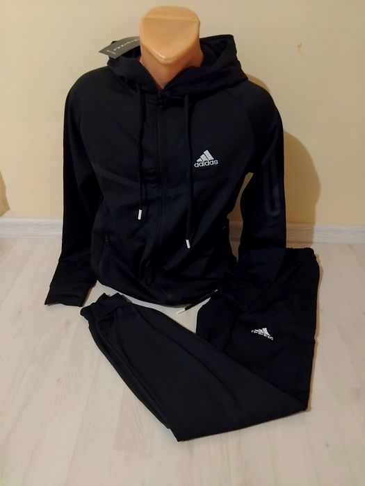 Trening baieti Adidas și Nike de primăvară/vara.